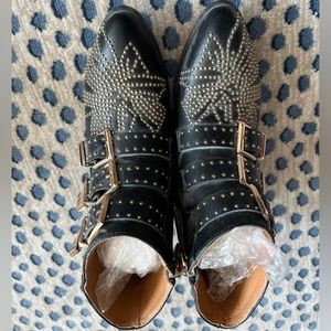Black / Gold Leather Studded Boots - Never Worn. Size 35